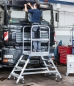 ZARGES Podesttreppe Z600, Leichtmetall, beidseitig begehbar Anwendungsbeispiel